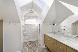 305 Webster St, Newton, MA 02466 - Photo 13