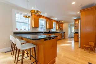 417 Walden St, Cambridge, MA 02138 - Photo 5