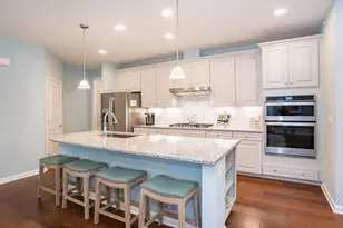 10 Weathervane Dr, Walpole, MA 02081 - Photo 3