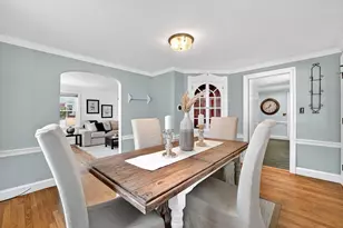 7 Birch Hill Rd, Melrose, MA 02176 - Photo 5