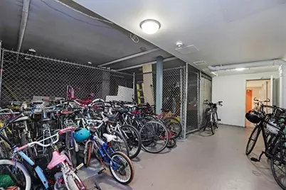 32 Juniper St #96, Brookline, MA 02445 - Photo 17