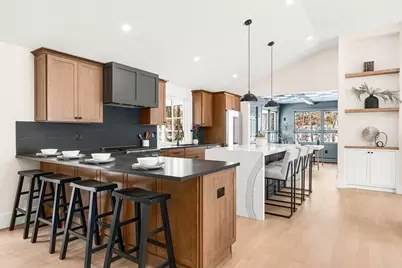 715 Summer Street, Lynnfield, MA 01940 - Photo 9