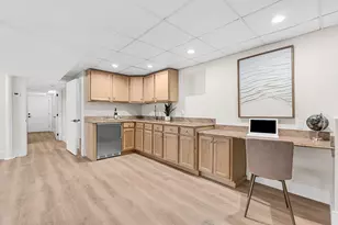 715 Summer St, Lynnfield, MA 01940 - Photo 31