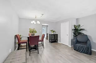 414 Farrwood Dr, Haverhill, MA 01835 - Photo 3