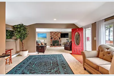 186 Carroll Ave, Westwood, MA 02090 - Photo 3