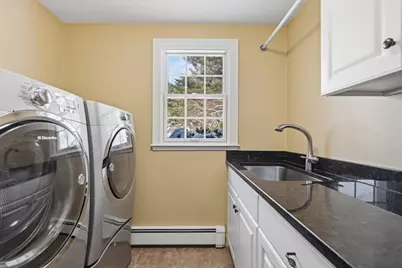 18 Shawnee Rd, Medfield, MA 02052 - Photo 17