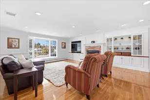 18 Shawnee Rd, Medfield, MA 02052 - Photo 9