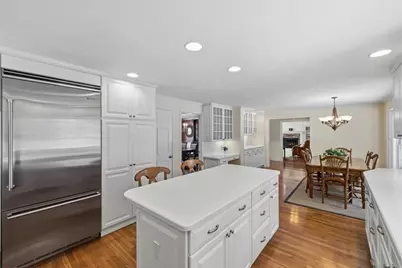 18 Shawnee Rd, Medfield, MA 02052 - Photo 7