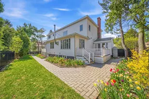 124 Deborah Rd, Newton, MA 02459 - Photo 5