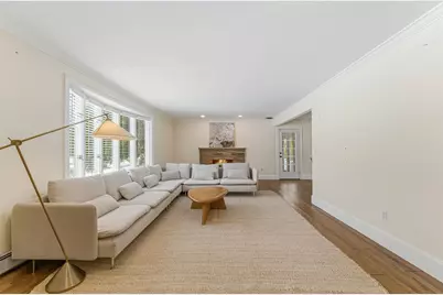 124 Deborah Rd, Newton, MA 02459 - Photo 3