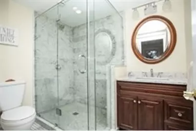 32 Billings St #32A, Sharon, MA 02067 - Photo 7