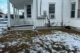 14 Slater St, Webster, MA 01570 - Photo 11