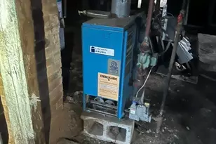 14 Slater St, Webster, MA 01570 - Photo 17