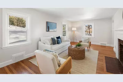 115 Gloucester St, Arlington, MA 02476 - Photo 5