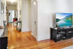 7 Naples, Brookline, MA 02446 - Photo 5