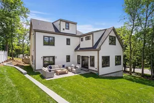 311 Beech Ave, Melrose, MA 02176 - Photo 3