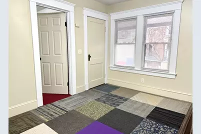 33-35 Ruskin St, Springfield, MA 01108 - Photo 3