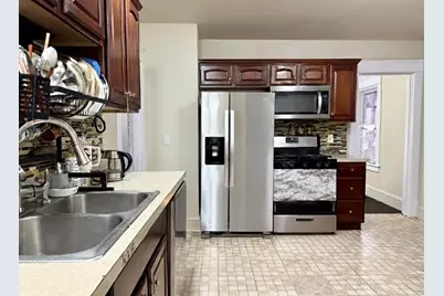 33-35 Ruskin St, Springfield, MA 01108 - Photo 5