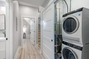 96 Cottage St, Boston, MA 02128 - Photo 25