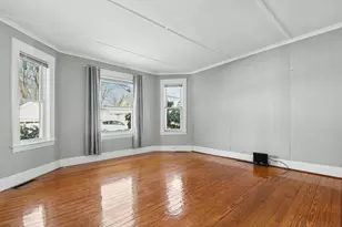 88 Crescent St, Franklin, MA 02038 - Photo 5