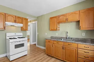 88 Crescent St, Franklin, MA 02038 - Photo 13