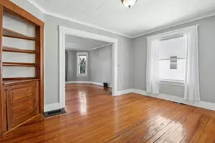 88 Crescent St, Franklin, MA 02038 - Photo 7