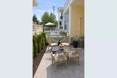 30 Park St #4, Boston, MA 02122 - Photo 19