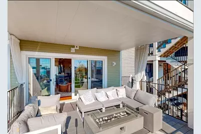 263 Webster St #1, Boston, MA 02128 - Photo 27