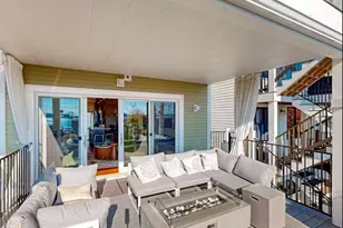 263 Webster St, Boston, MA 02128 - Photo 17