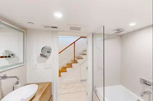 263 Webster St, Boston, MA 02128 - Photo 19