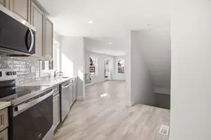 23 Blake St, Revere, MA 02151 - Photo 5