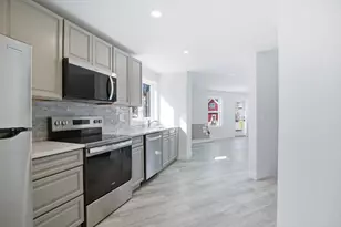 23 Blake St, Revere, MA 02151 - Photo 3