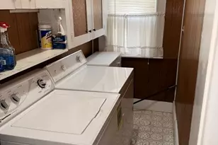 13-15 Pearl St, Holyoke, MA 01040 - Photo 11