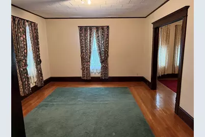 13-15 Pearl St, Holyoke, MA 01040 - Photo 15