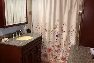 13-15 Pearl St, Holyoke, MA 01040 - Photo 9