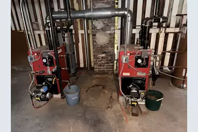 13-15 Pearl St, Holyoke, MA 01040 - Photo 27