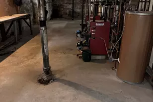 13-15 Pearl St, Holyoke, MA 01040 - Photo 27