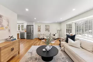 33 Oak Hill Rd, Wayland, MA 01778 - Photo 11