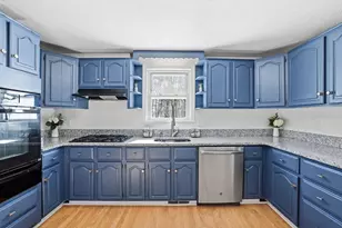 46 Brookwood Rd, Hanover, MA 02339 - Photo 11