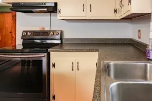 24 Railroad Ave, Dudley, MA 01571 - Photo 11