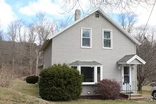 24 Railroad Ave, Dudley, MA 01571 - Photo 3