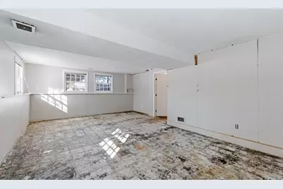 23 Hamilton Road, Peabody, MA 01960 - Photo 29