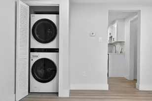 469 Medford St, Somerville, MA 02145 - Photo 11