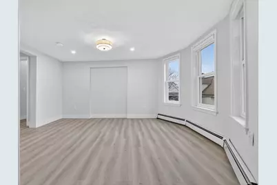 469 Medford St #2, Somerville, MA 02145 - Photo 5