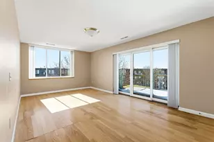 1006 Paradise Rd, Swampscott, MA 01907 - Photo 5