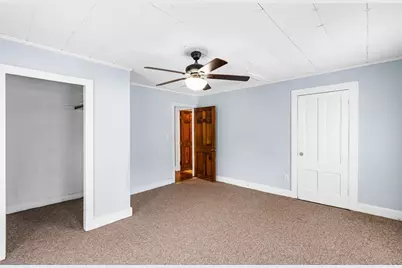 77 Wheeler St, Athol, MA 01331 - Photo 9