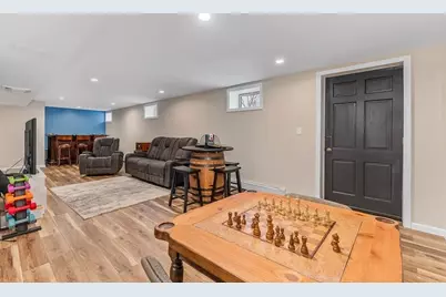 18 Greensboro Rd, Dedham, MA 02026 - Photo 29
