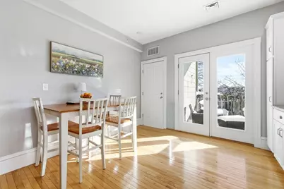 645 E 6th St, Boston, MA 02127 - Photo 19