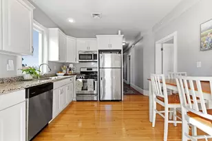 645 E 6th St, Boston, MA 02127 - Photo 17