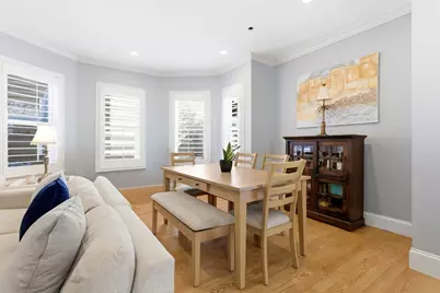 645 E 6th St, Boston, MA 02127 - Photo 9